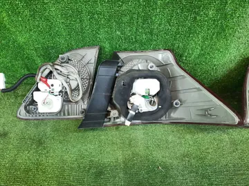 СТОП СИГНАЛ НА TOYOTA CROWN GRS180