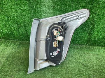 СТОП СИГНАЛ НА TOYOTA COROLLA FIELDER NZE141G