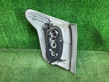 СТОП СИГНАЛ НА TOYOTA COROLLA FIELDER NZE141G