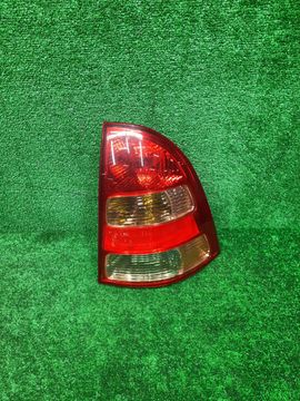 СТОП СИГНАЛ НА TOYOTA COROLLA FIELDER NZE121G