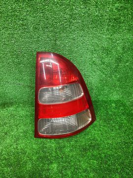 СТОП СИГНАЛ НА TOYOTA COROLLA FIELDER NZE121G