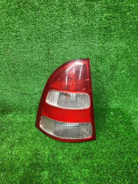 СТОП СИГНАЛ НА TOYOTA COROLLA FIELDER NZE121G