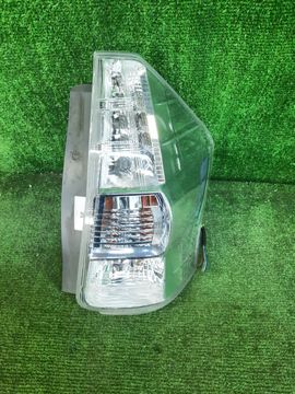 СТОП СИГНАЛ НА TOYOTA PRIUS ALPHA ZVW41W