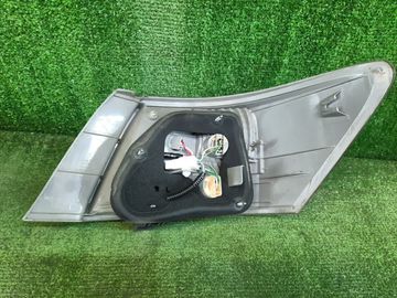 СТОП СИГНАЛ НА TOYOTA PREMIO NZT260