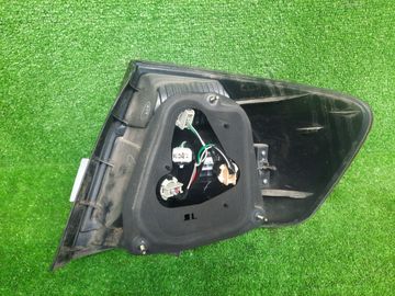 СТОП СИГНАЛ НА TOYOTA PREMIO NZT240