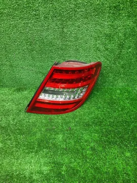 СТОП СИГНАЛ НА MERCEDES-BENZ C200 W204