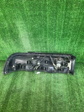 СТОП СИГНАЛ НА TOYOTA WINDOM VCV10