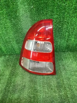 СТОП СИГНАЛ НА TOYOTA COROLLA FIELDER NZE121G