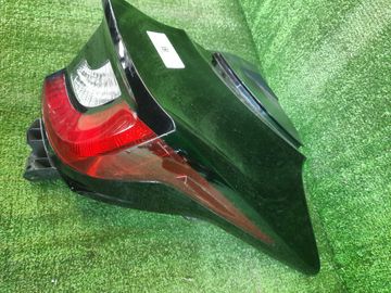 СТОП СИГНАЛ НА TOYOTA YARIS MXPH10