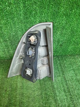 СТОП СИГНАЛ НА TOYOTA COROLLA FIELDER NZE121G