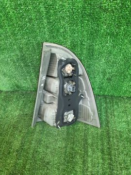 СТОП СИГНАЛ НА TOYOTA COROLLA FIELDER NZE121G