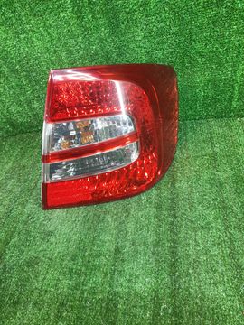 СТОП СИГНАЛ НА TOYOTA PREMIO NZT240