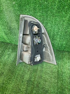 СТОП СИГНАЛ НА TOYOTA COROLLA FIELDER NZE121G