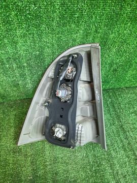 СТОП СИГНАЛ НА TOYOTA COROLLA FIELDER NZE121G