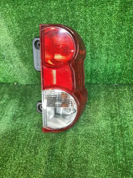 СТОП СИГНАЛ НА NISSAN NV200 M20