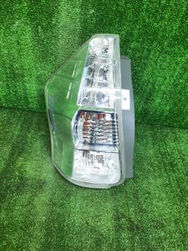 СТОП СИГНАЛ НА TOYOTA PRIUS ALPHA ZVW41W