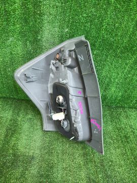 СТОП СИГНАЛ НА TOYOTA PRIUS ALPHA ZVW41W