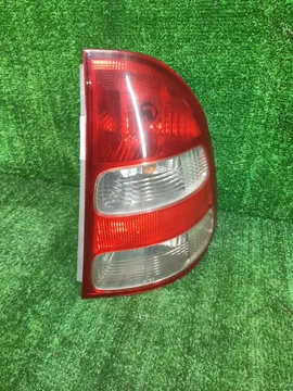 СТОП СИГНАЛ НА TOYOTA COROLLA FIELDER NZE121G