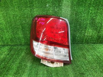 СТОП СИГНАЛ НА TOYOTA COROLLA  AXIO NZE164