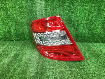 СТОП СИГНАЛ НА MERCEDES-BENZ C200 W204