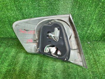 СТОП СИГНАЛ НА TOYOTA ALLION NZT240