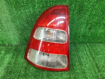 СТОП СИГНАЛ НА TOYOTA COROLLA FIELDER NZE121G