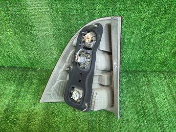 СТОП СИГНАЛ НА TOYOTA COROLLA FIELDER NZE121G