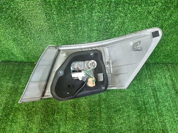 СТОП СИГНАЛ НА TOYOTA PREMIO NZT260