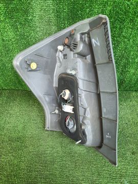 СТОП СИГНАЛ НА TOYOTA PRIUS ALPHA ZVW41W