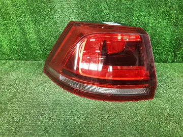 СТОП СИГНАЛ НА VOLKSWAGEN GOLF 5G1