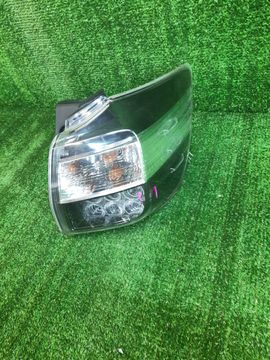 СТОП СИГНАЛ НА TOYOTA WISH ZGE20W