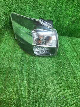 СТОП СИГНАЛ НА TOYOTA WISH ZGE20W