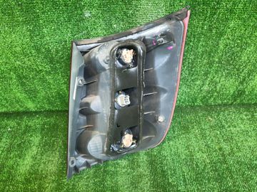 СТОП СИГНАЛ НА TOYOTA NADIA SXN10