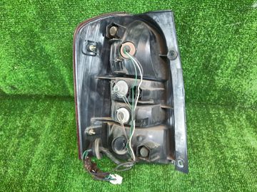 СТОП СИГНАЛ НА MAZDA MPV LW5W