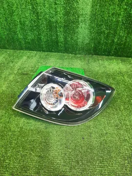 СТОП СИГНАЛ НА MAZDA AXELA BK5P