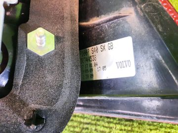 СТОП СИГНАЛ НА VOLVO S40 MS43