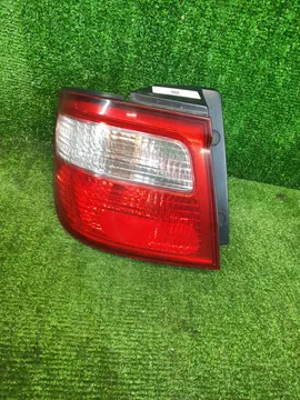 СТОП СИГНАЛ НА NISSAN PRESAGE U30