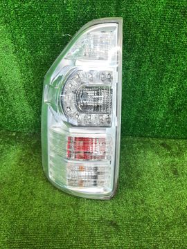 СТОП СИГНАЛ НА TOYOTA VOXY ZRR70
