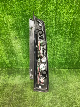 СТОП СИГНАЛ НА NISSAN CUBE Z10