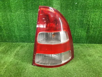 СТОП СИГНАЛ НА TOYOTA FIELDER NZE121