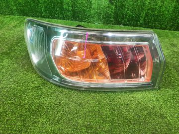 СТОП СИГНАЛ НА TOYOTA GAIA SXM10