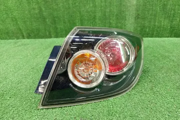 СТОП СИГНАЛ НА MAZDA AXELA BK5P