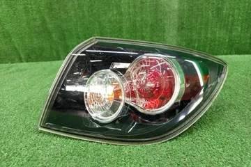 СТОП СИГНАЛ НА MAZDA AXELA BK5P