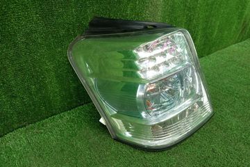 СТОП СИГНАЛ НА TOYOTA SAI AZK10