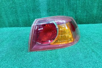СТОП СИГНАЛ НА MITSUBISHI GALANT FORTIS CY4A