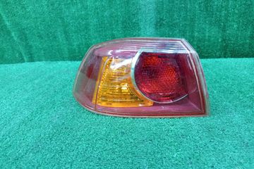СТОП СИГНАЛ НА MITSUBISHI GALANT FORTIS CY4A