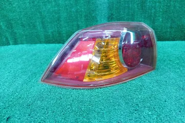 СТОП СИГНАЛ НА MITSUBISHI GALANT FORTIS CY4A