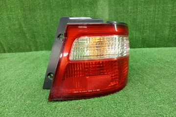 СТОП СИГНАЛ НА NISSAN PRESAGE U30