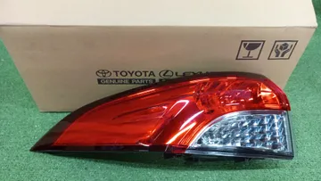 СТОП СИГНАЛ НА TOYOTA COROLLA ZWE211