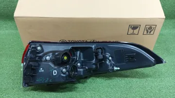 СТОП СИГНАЛ НА TOYOTA COROLLA ZWE211